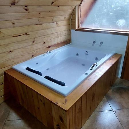 Campos do Jordão Chale Com Hidromassagem Da Vick酒店 外观 照片